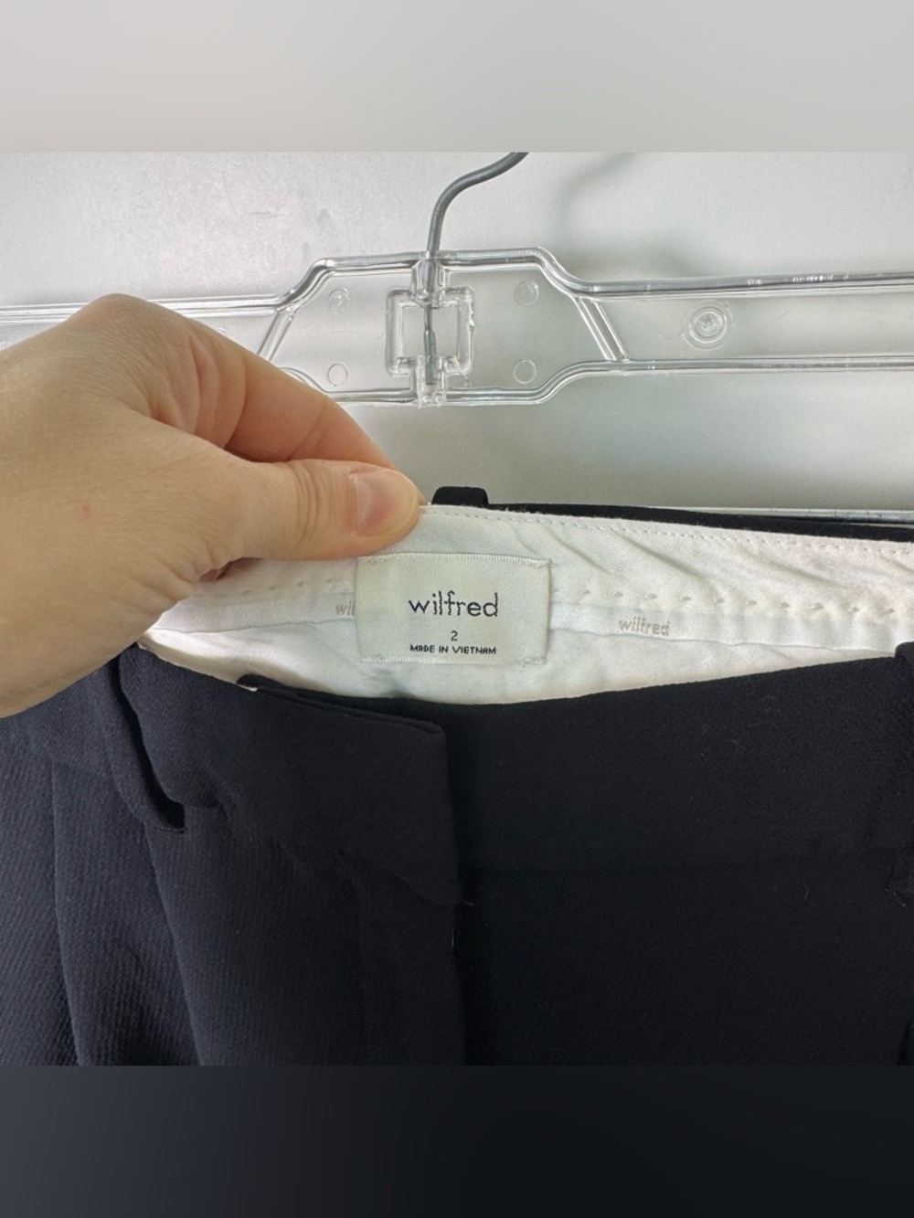 Aritzia Wilfred Effortless Pants Size 2 - Picture 6 of 10